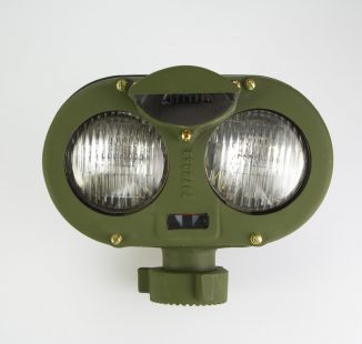 dual-head-lamp